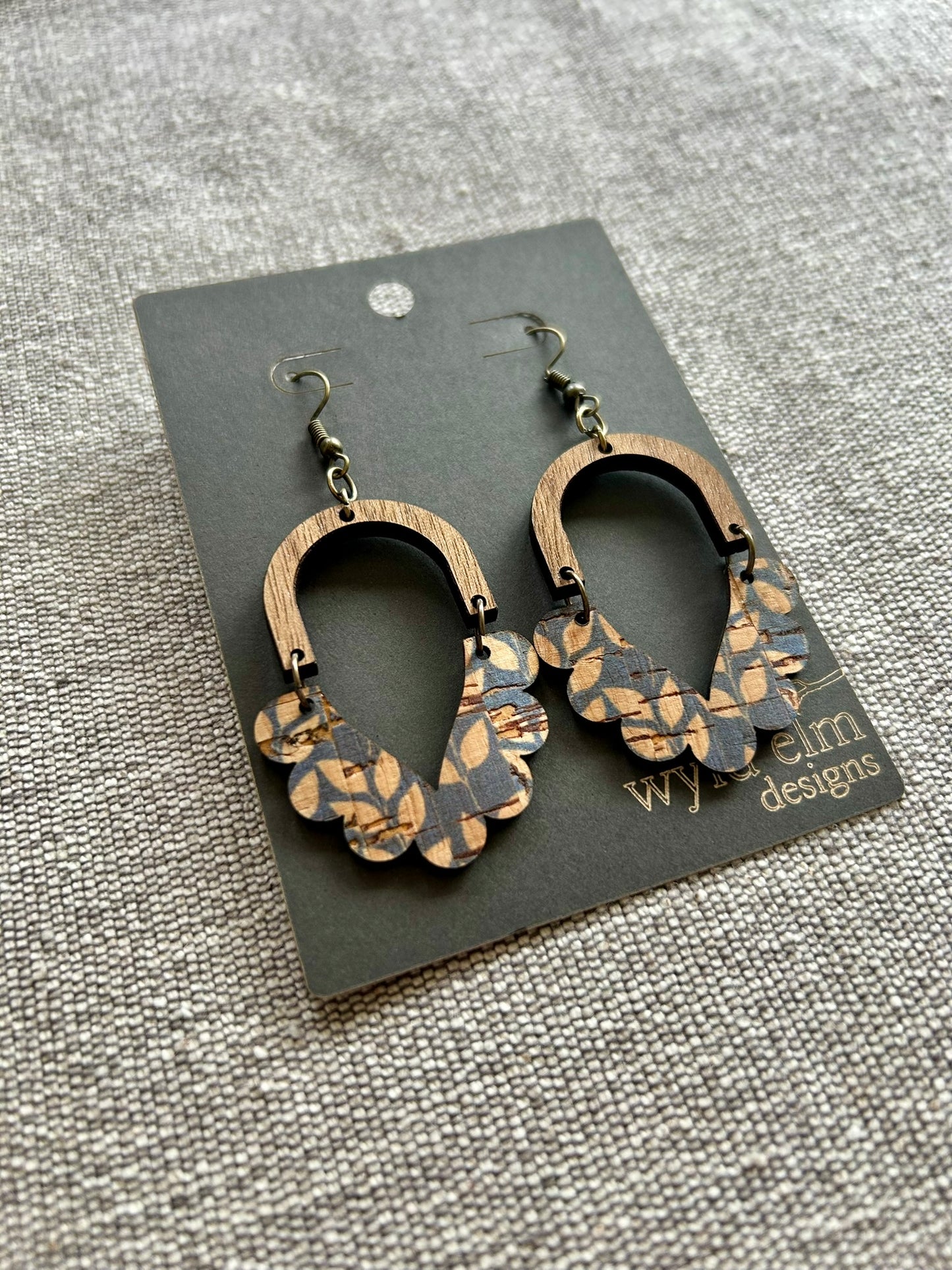 Gray Leaf Scallop Cork Leather Earrings
