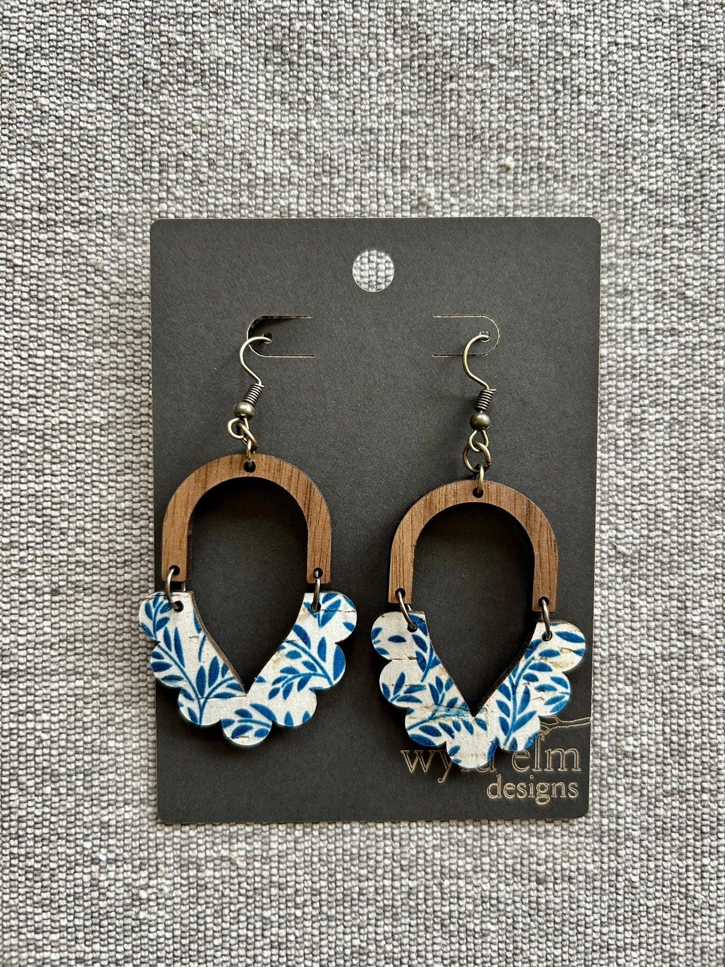 Blue Leaf Scallop Cork Leather Earrings